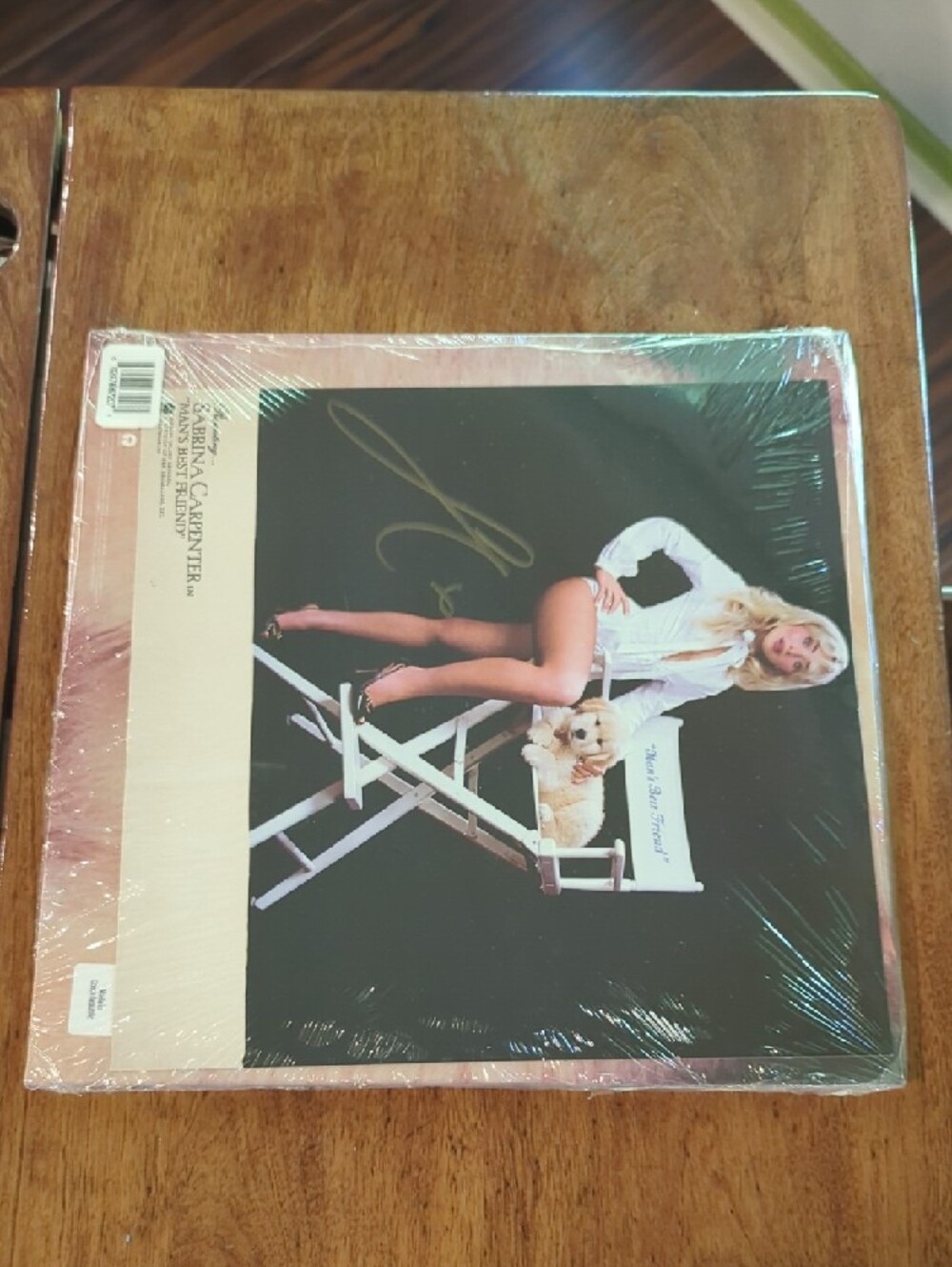Sabrina Carpenter Man's Best Friend Standard LP  SIGNED  Brand New Sealed - Picture 6 of 8